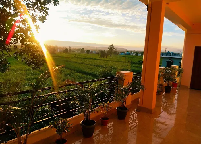 Airport Luxury Nature Homestay- Near Jolly Grant Airport Dehradun