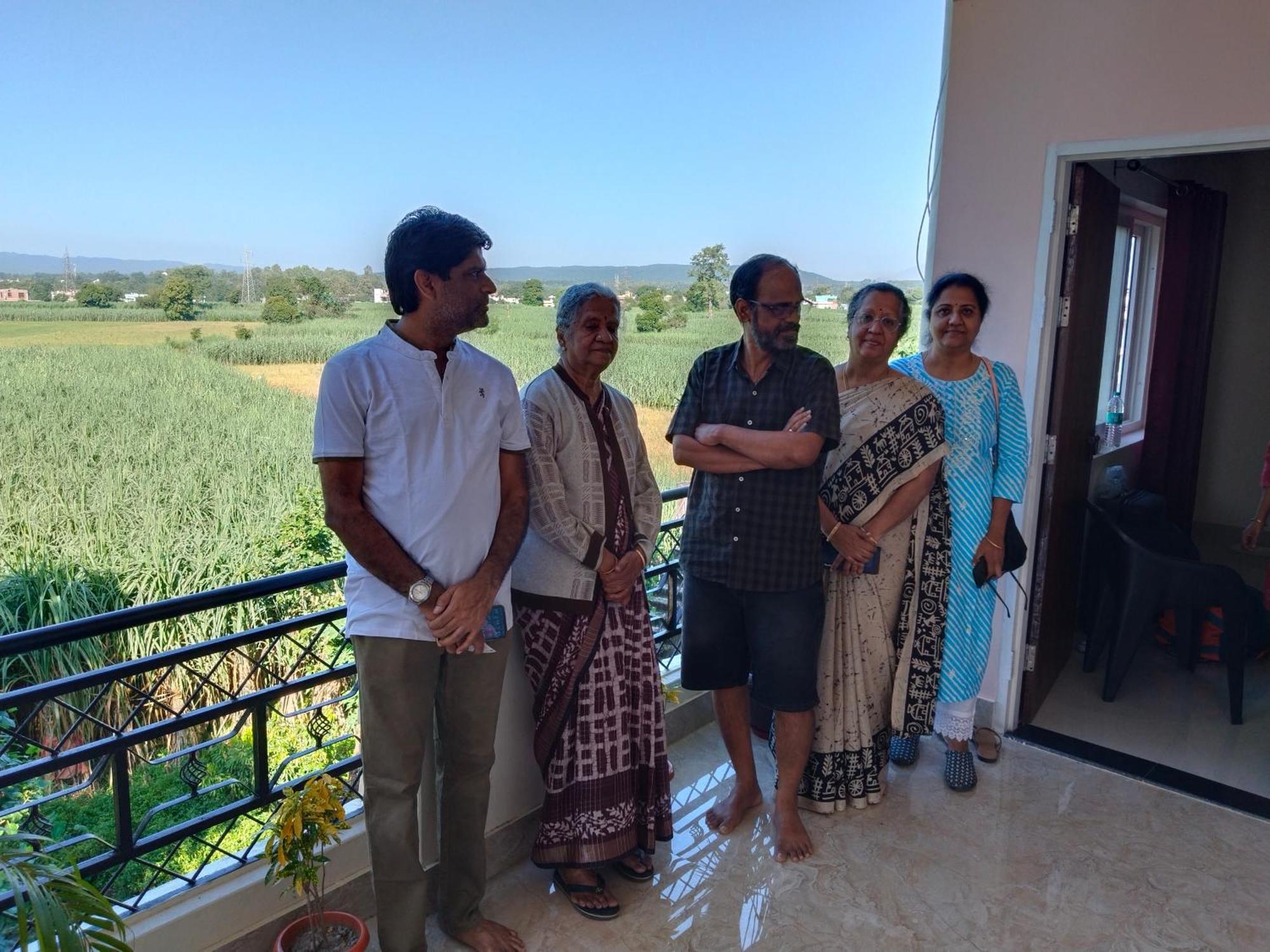 Homestay Airport Luxury Nature Homestay- Near Jolly Grant Airport Dehradun